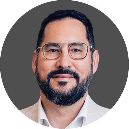 Luis Macias, MD